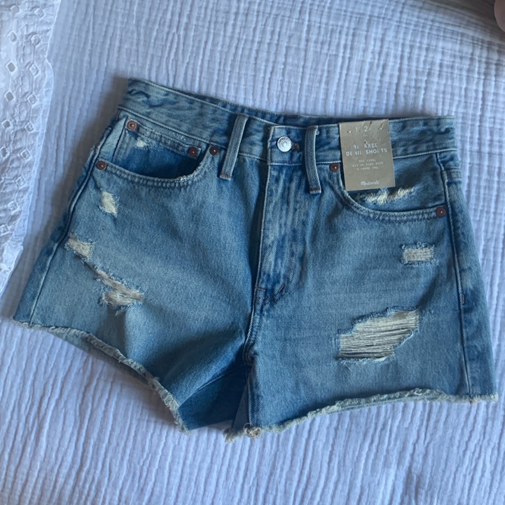 Madewell Relaxed Denim Mid Rise distressed shorts